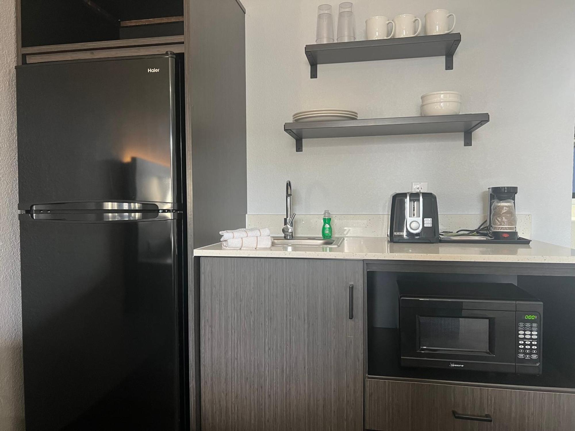 6 Ok Hotel